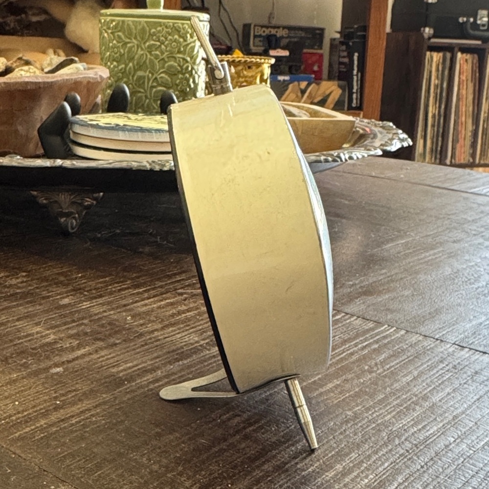 Vintage Retro Triangle Alarm Clock with Pinup Bettie Page - Picture 5 of 7